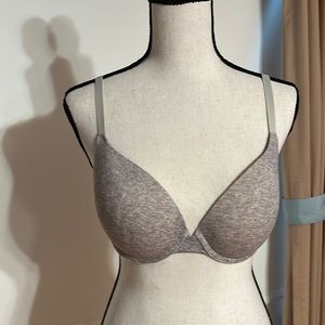Victoria’s Secret pink wear everywhere push-up bra